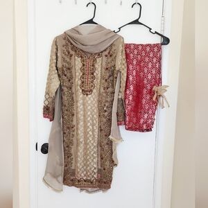 Formal wear Pakistani dress